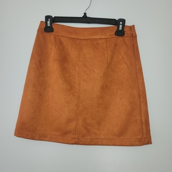 FRENCH Connection PATTY FAUX SUEDE MINISKIRT IN LEATHER BROWN Size 6 NWT - Picture 3 of 9
